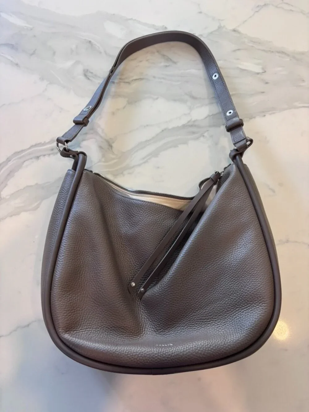 NWOT AALLYN Marley Hobo Purse